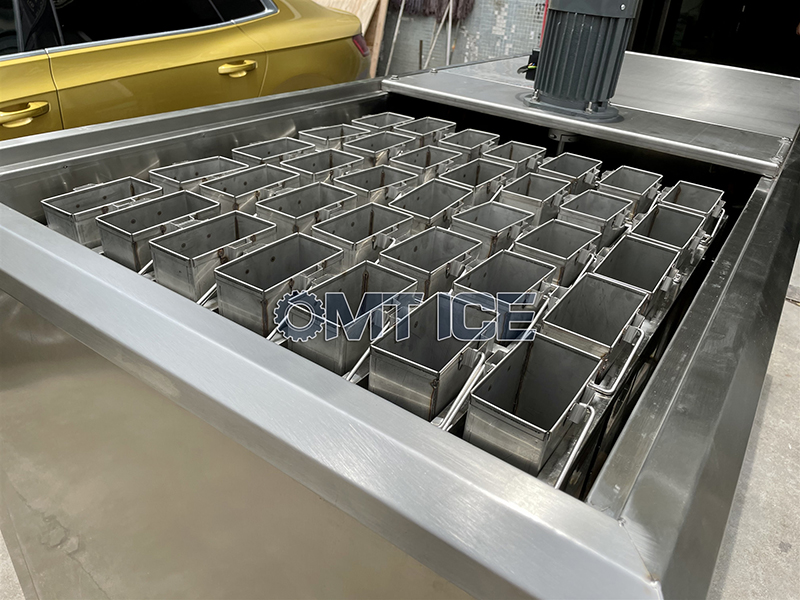 OMT 1T block ice machine 2
